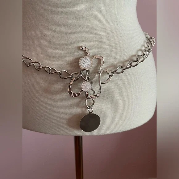 Vintage Silver Chain Belt - Picture 6 of 6